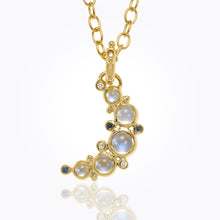 18K Crescent Moon Pendant