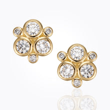 18K Classic Trio Earring in diamond
